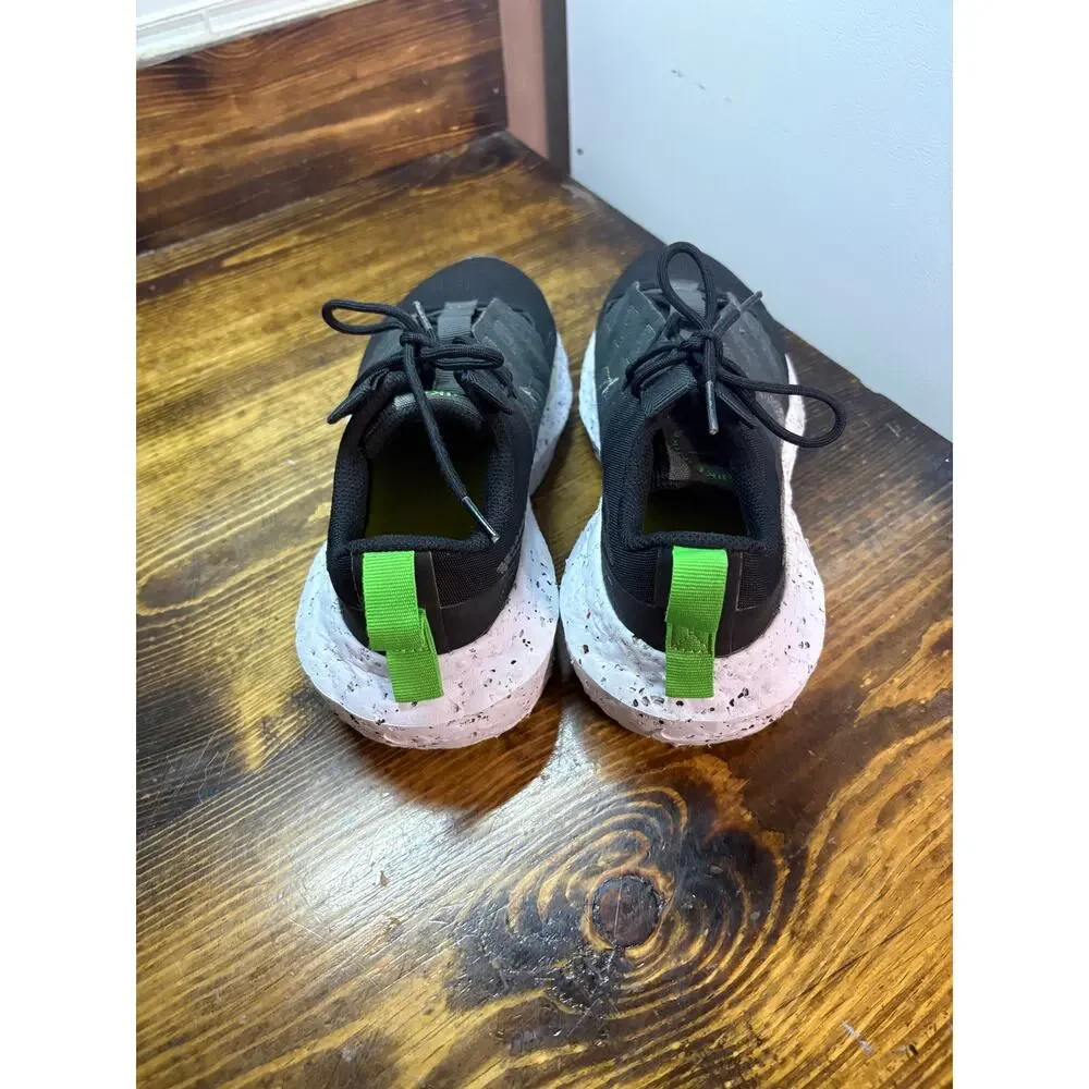 Nike Black‎ Sneakers Size 8